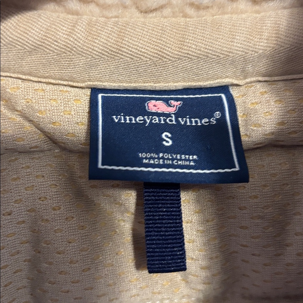 Vineyard Vines Sherpa Vest in Cream and Navy Trim - Picture 3 of 4